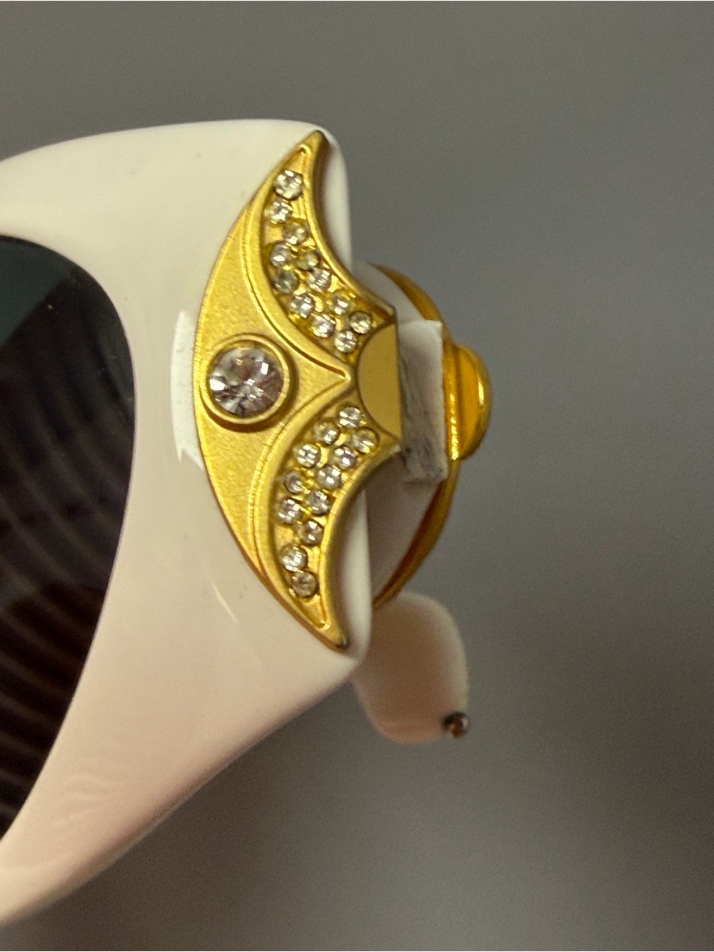 Vintage Deadstock Champagne Series Oval Sunglasses White & Gold Rhinestone Italy - Picture 13 of 15